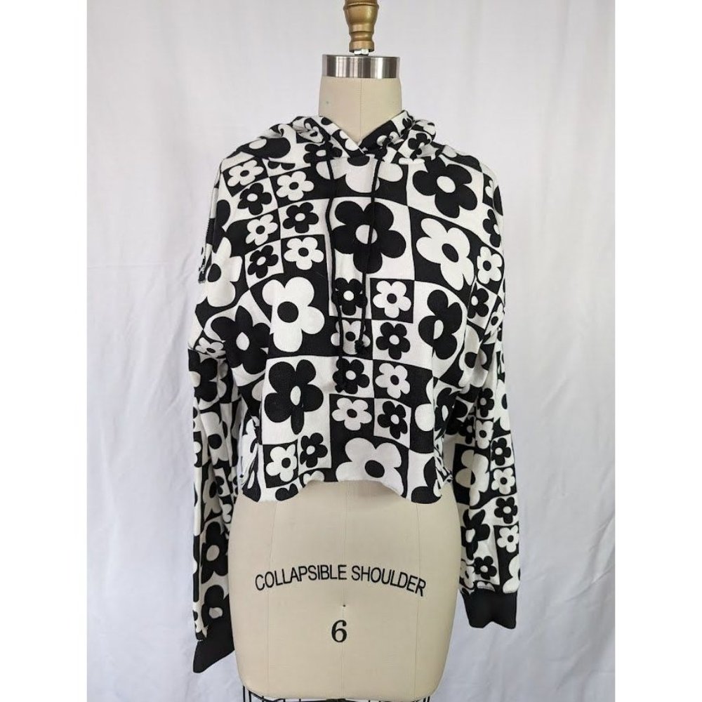 Women's Junior's Wild Fable Cropped Hoodie Sweatshirt Size Large Raw Hem‎ NEW